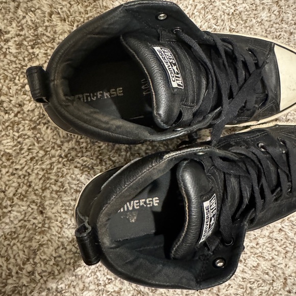 Size 10, leather Chuck Taylor’s hard to find no longer sold in stores. Converse - Picture 6 of 7